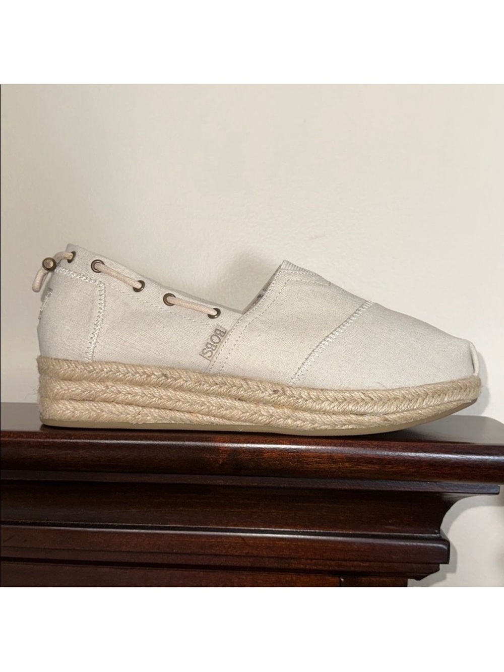 BOBS 9.5 Sketchers Memory Foam Linen Canvas Slip On Yacht Master Espadrille